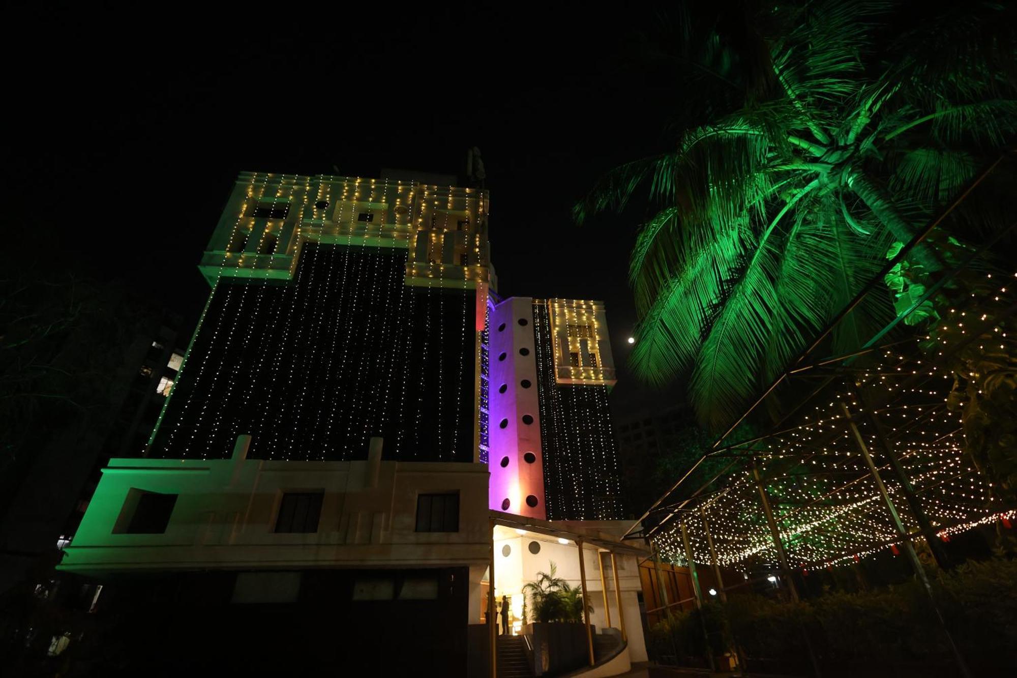 Quaint Suites Hotel & Banquet — Photos 2